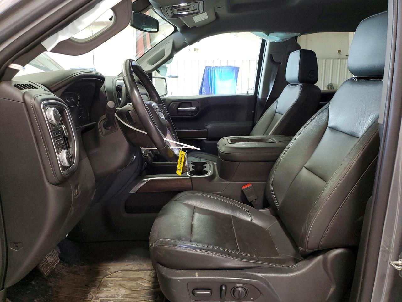 2020 GMC Sierra K1500 SLT