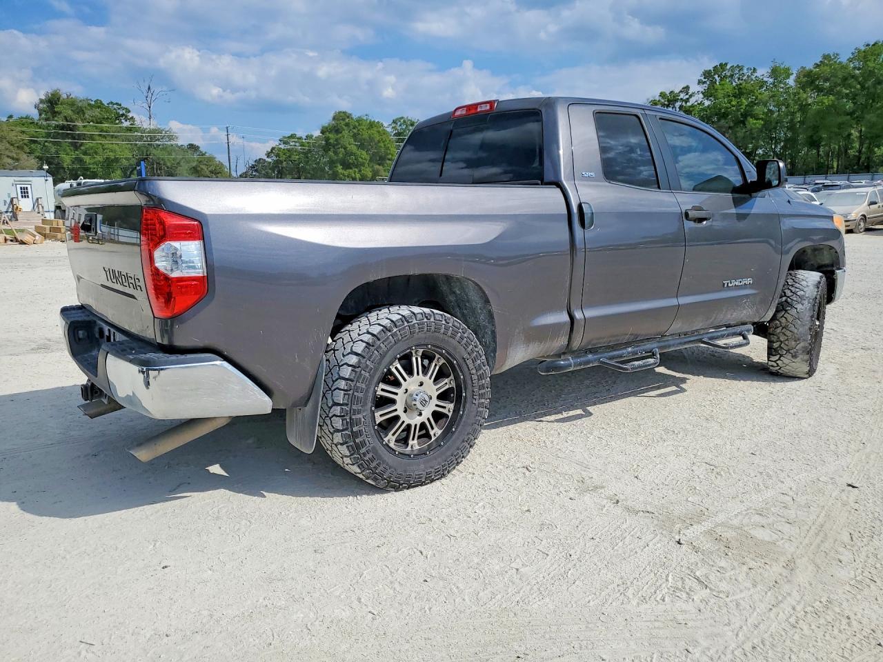 2016 Toyota Tundra SR5
