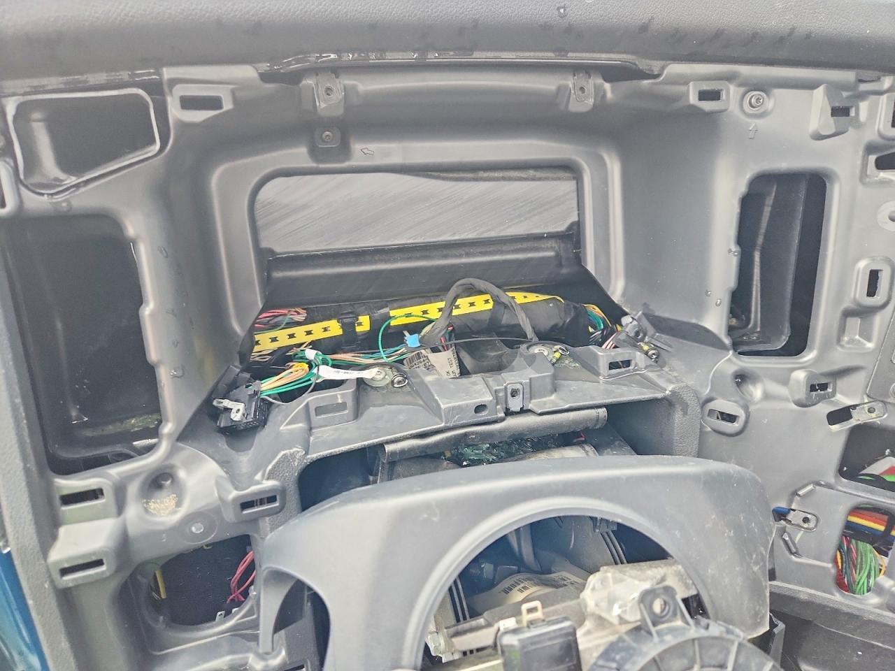 2024 Freightliner Cascadia 1-Semi Truck