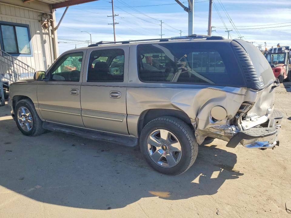2004 Chevrolet Suburban C1500