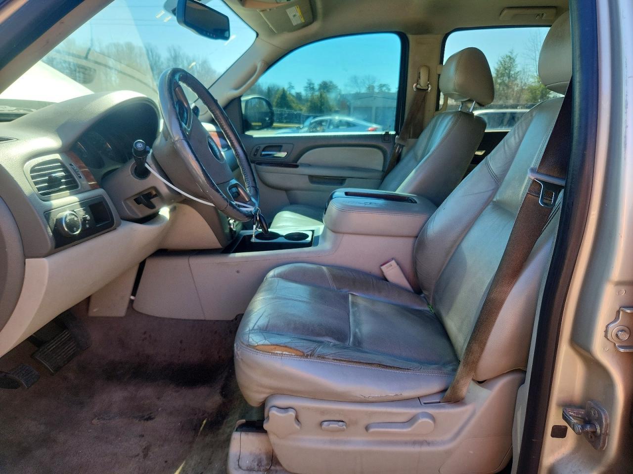 2014 GMC Yukon xl C1500 slt