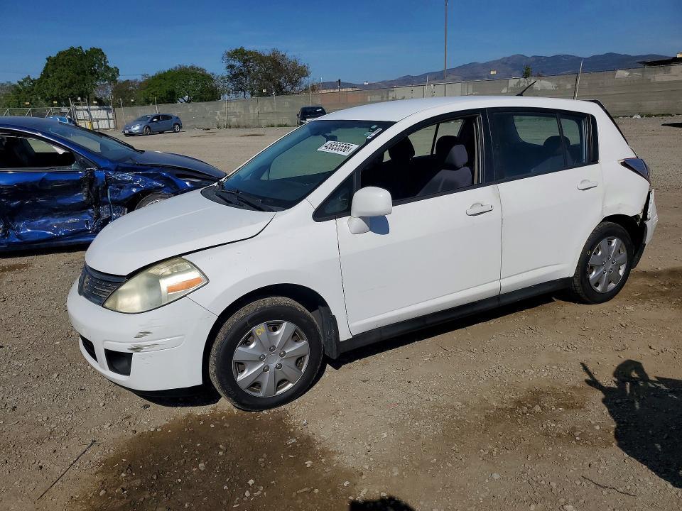2009 Nissan Versa 1.8 s