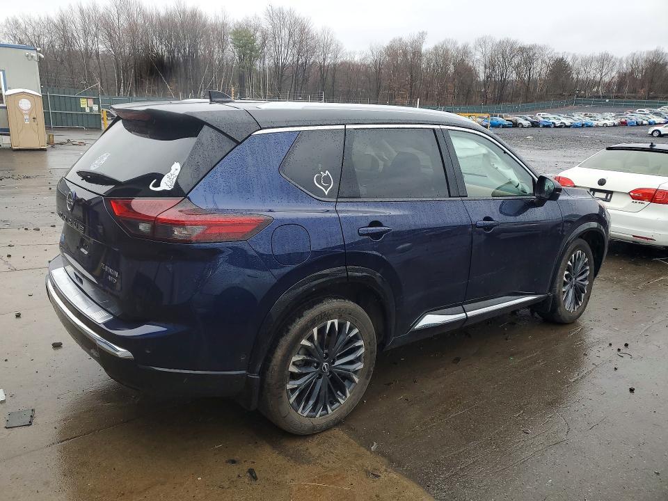 2024 Nissan Rogue Platinum