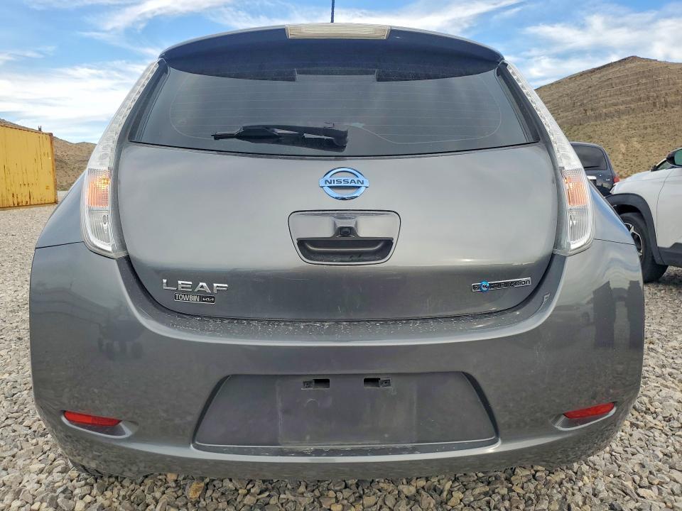 2015 Nissan Leaf sv