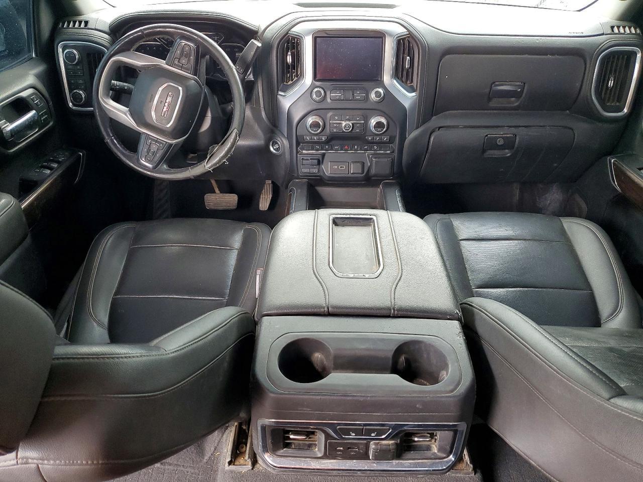 2021 GMC Sierra K1500 SLT