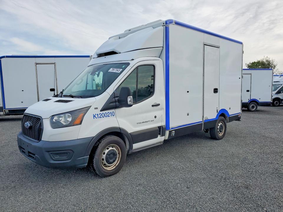 2020 Ford Transit Delivery Truck