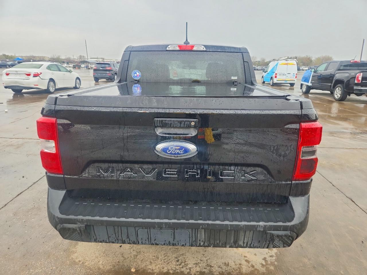 2022 Ford Maverick XL