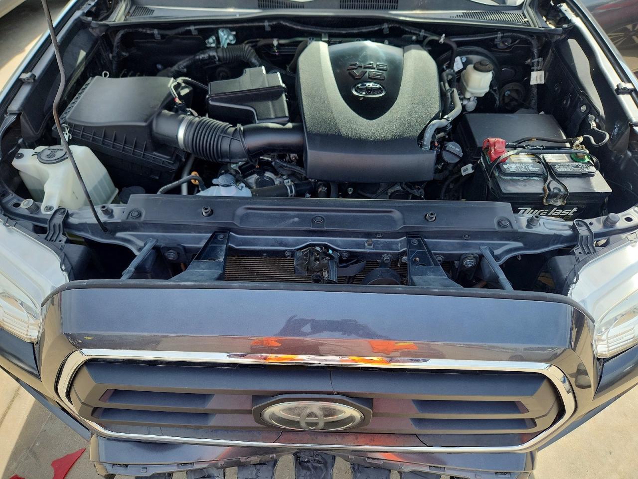 2020 Toyota Tacoma SR5 V6