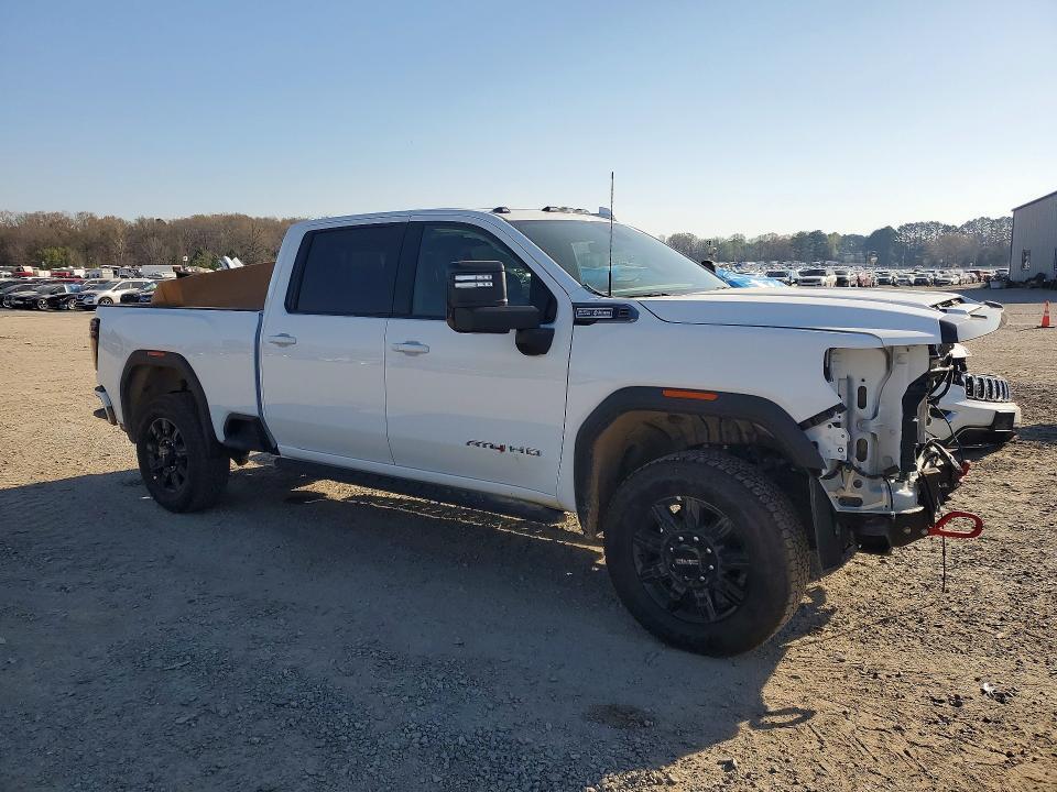 2026 GMC Sierra K2500 AT4