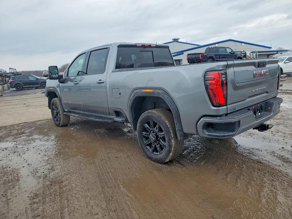 2026 GMC Sierra K2500 AT4