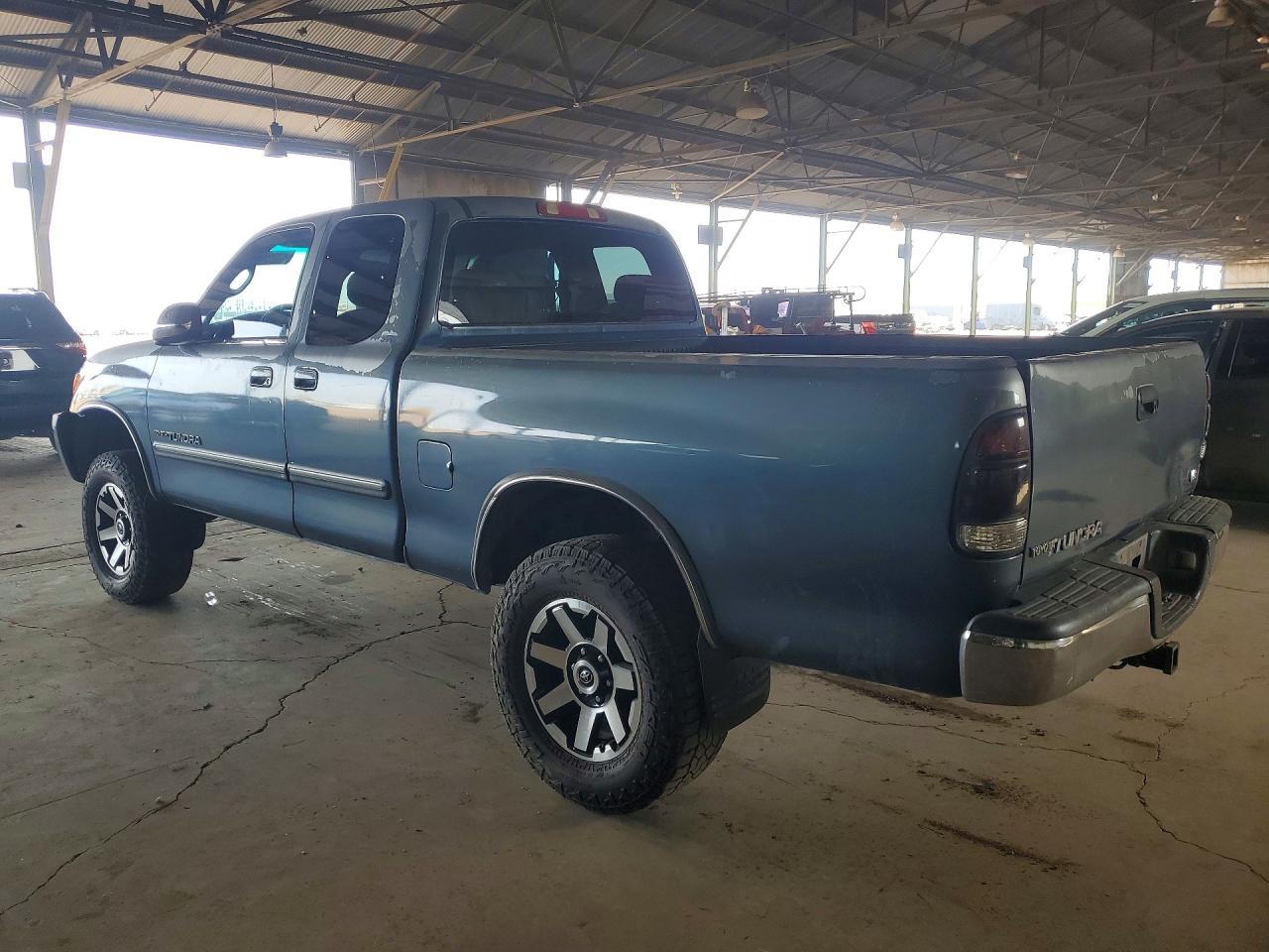 2004 Toyota Tundra SR5