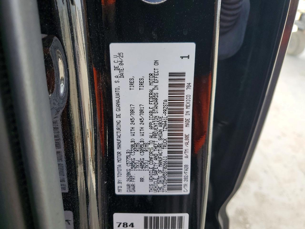 2025 Toyota Tacoma SR