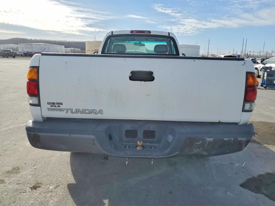 2001 Toyota Tundra Base