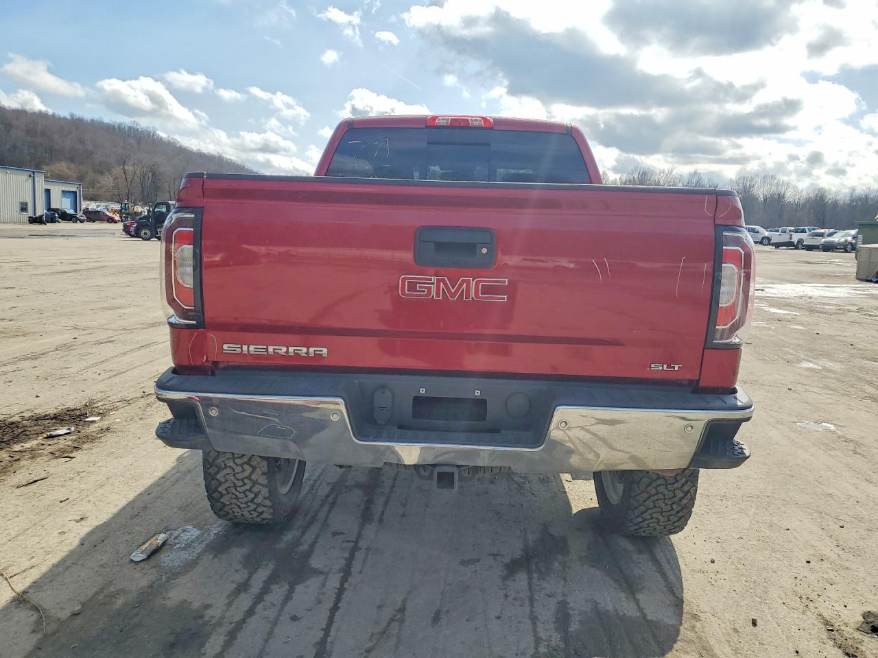 2018 GMC Sierra K1500 SLT