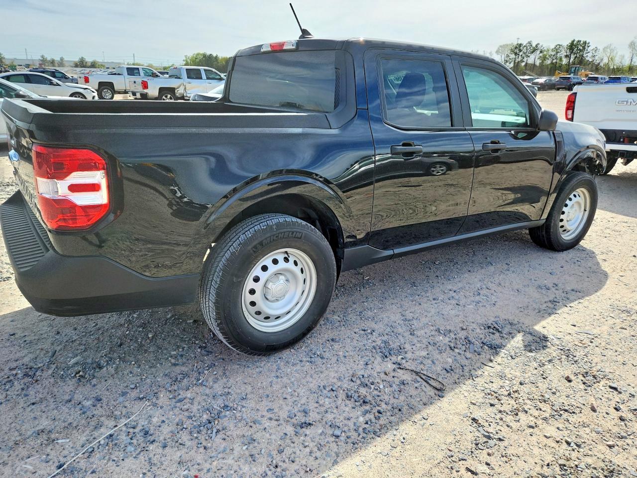 2024 Ford Maverick XL