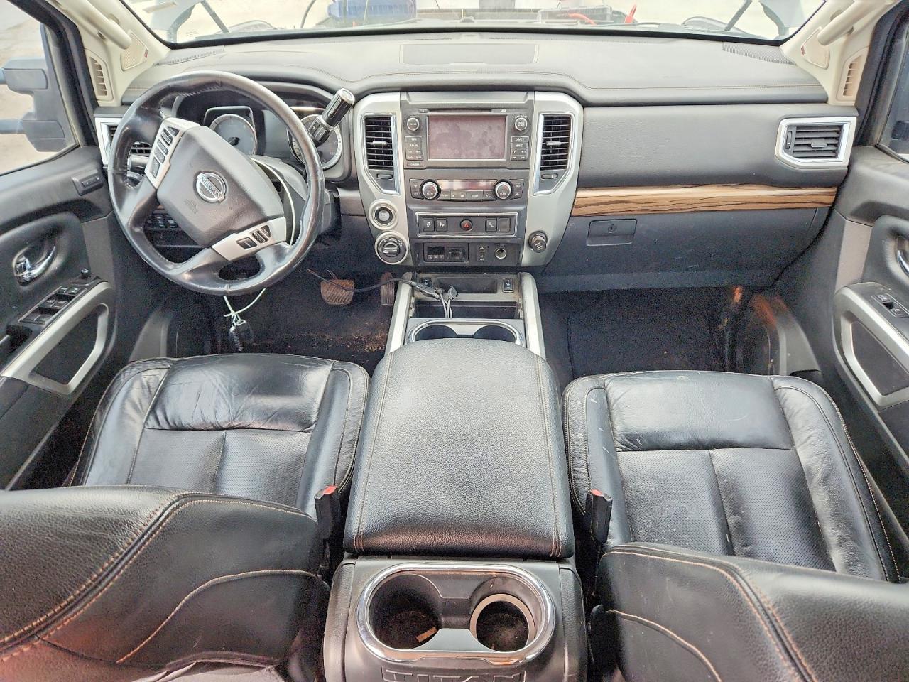 2016 Nissan Titan XD SL