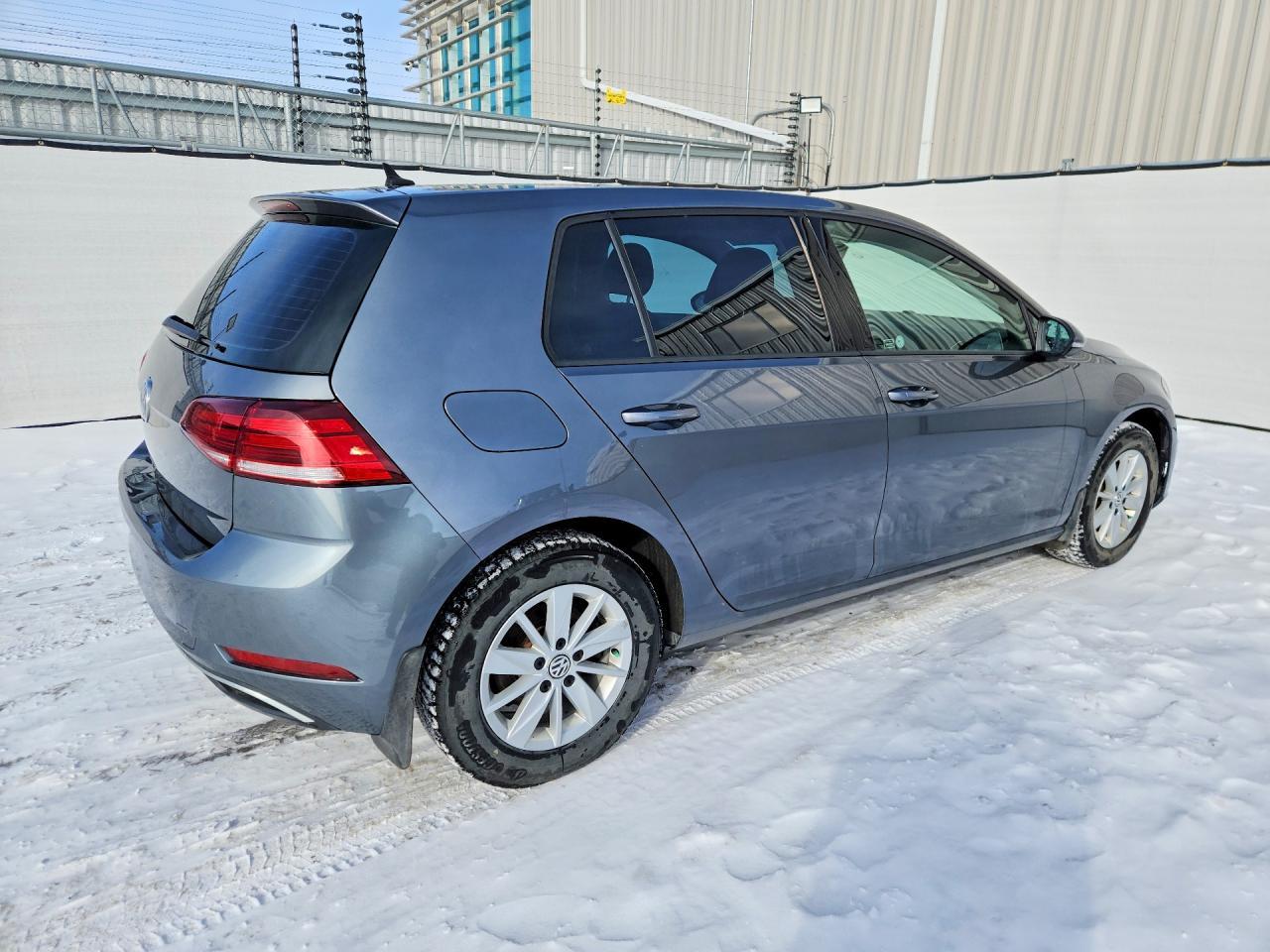 2019 Volkswagen Golf s