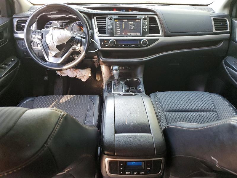 2018 Toyota Highlander le Plus