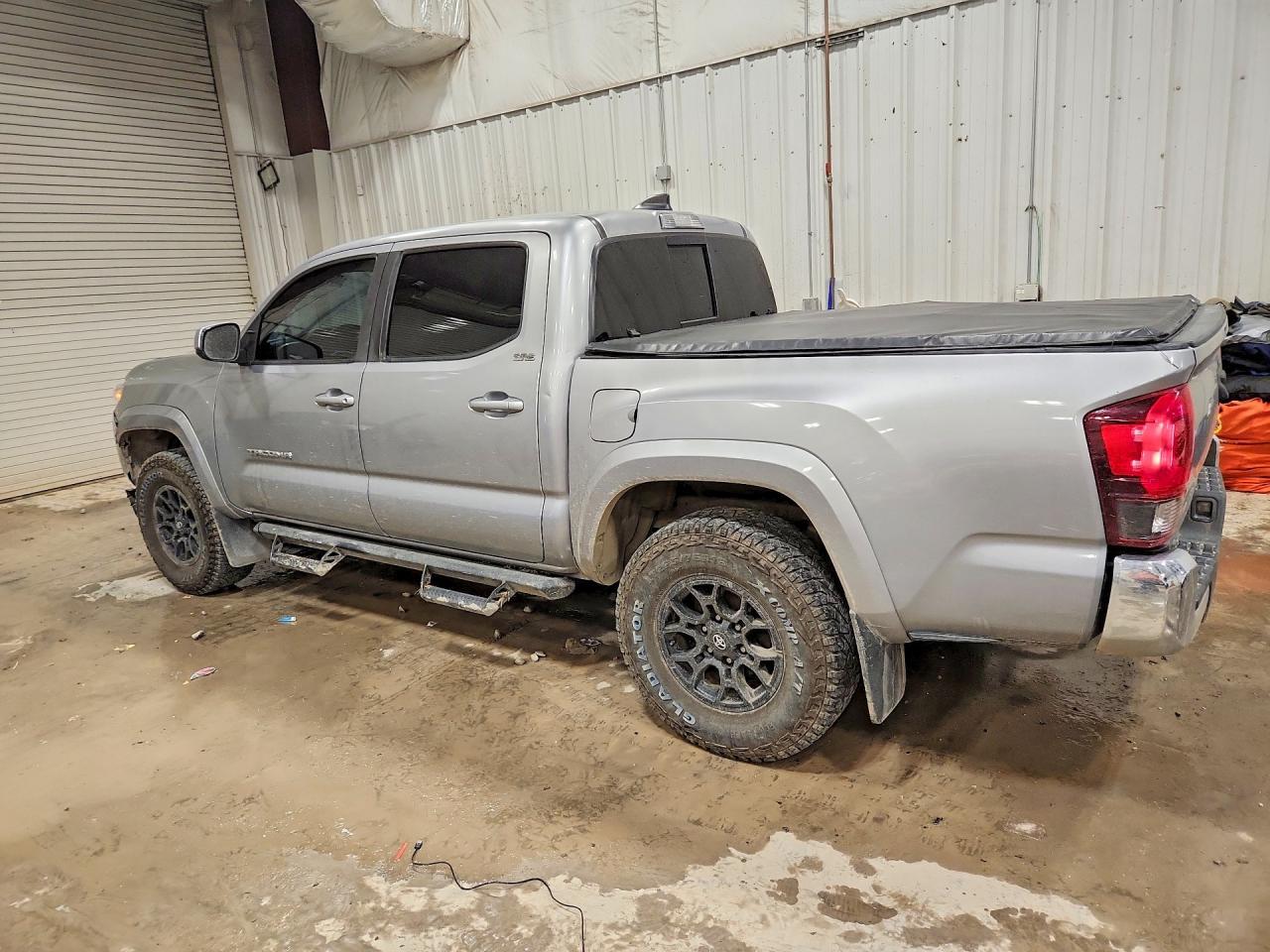 2020 Toyota Tacoma SR5 V6