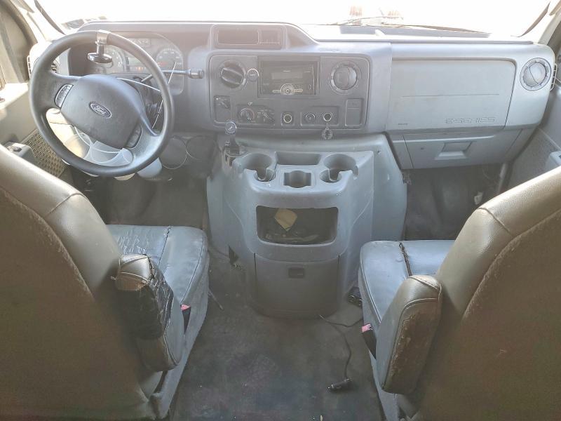 2011 Ford Econoline E350 Super Duty Van