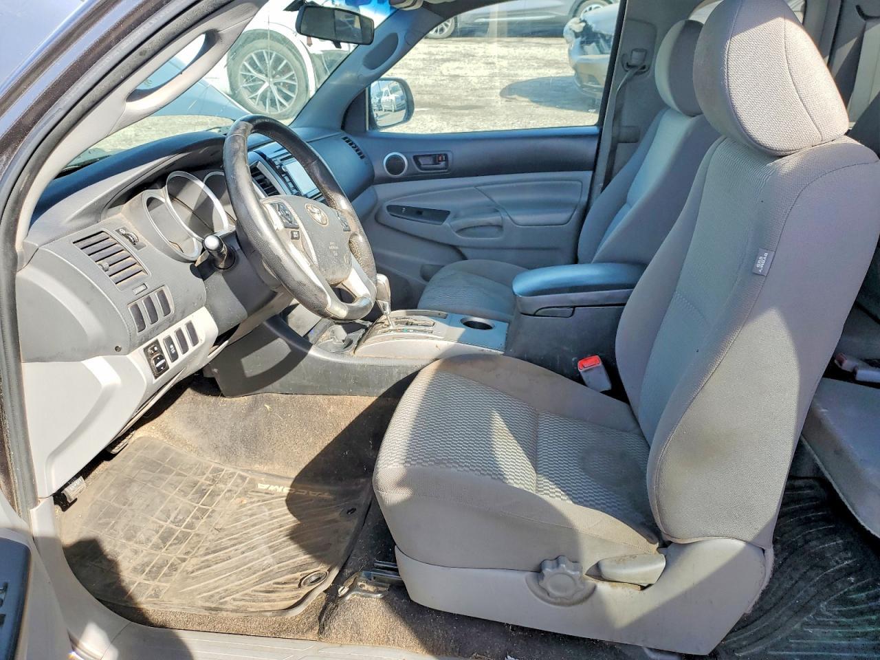2014 Toyota Tacoma Base