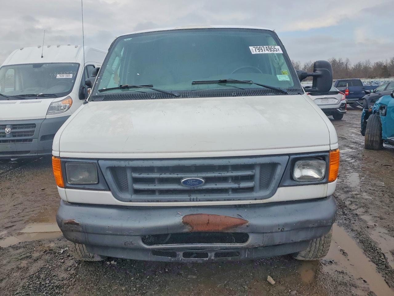 2005 Ford Econoline E250 van
