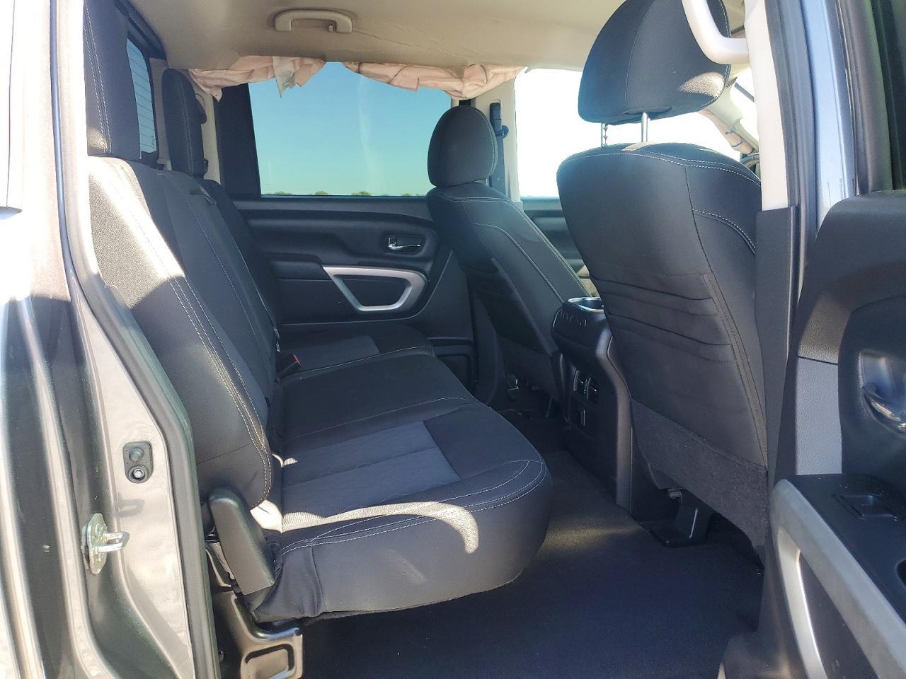 2017 Nissan Titan XD S