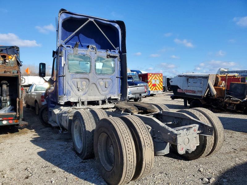 2017 Freigliner 2017 Freightliner Cascadia 125 Semi Truck