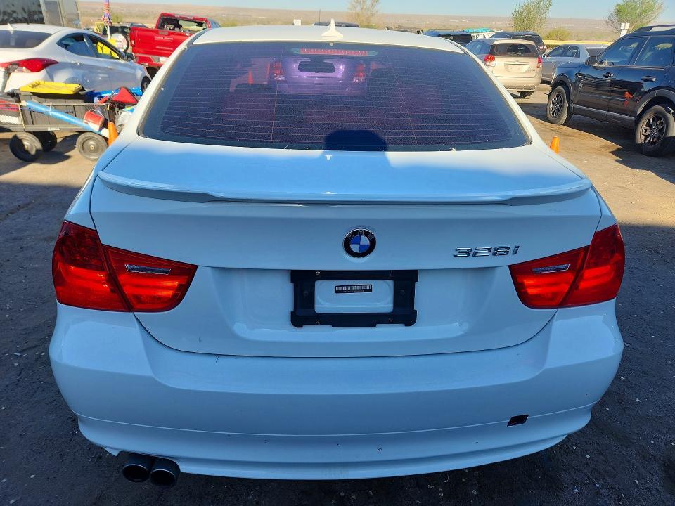 2011 BMW 328 xi Sulev