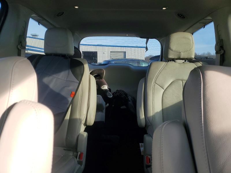 2021 Chrysler Pacifica Touring l