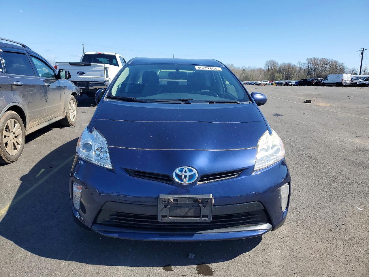 2015 Toyota Prius Three