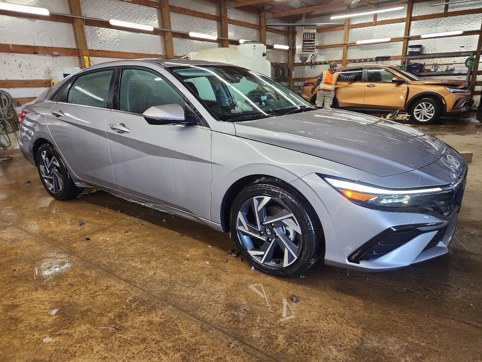 2025 Hyundai Elantra sel