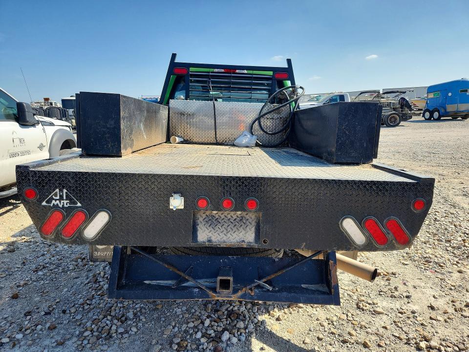 2024 Ford F350 Super Duty Flatbed Truck