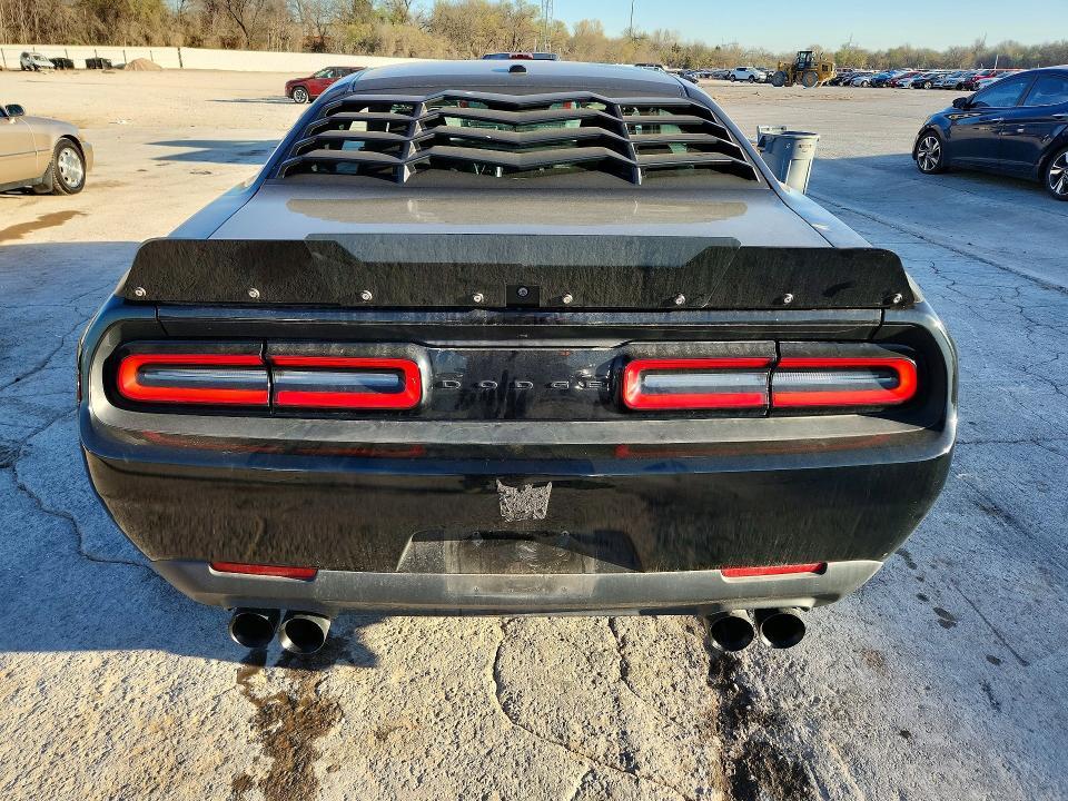 2020 Dodge Challenger sxt