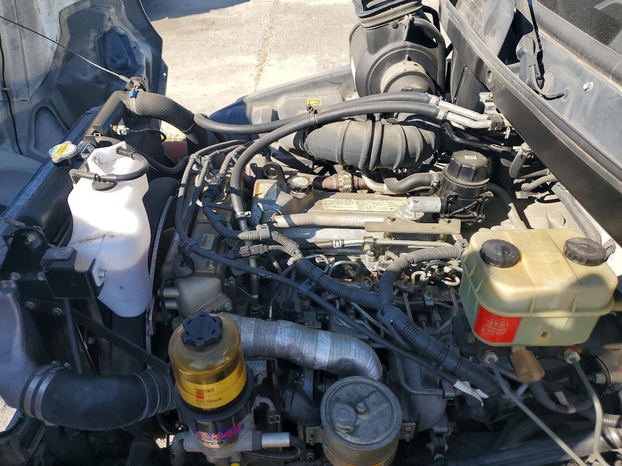 2013 Hino 258/268 Refrigerated BOX Truck