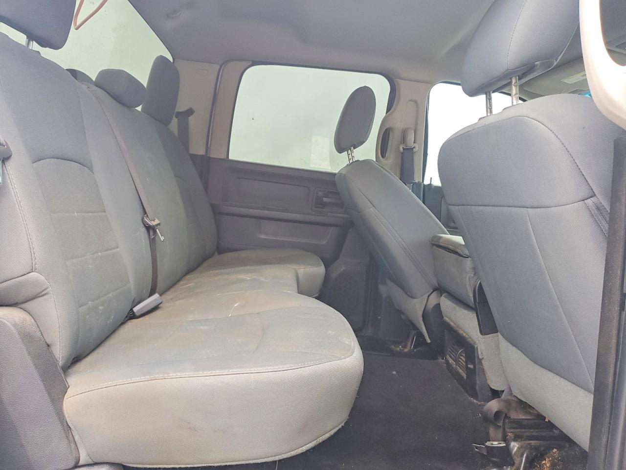 2015 Ram Trucks 2500 ST