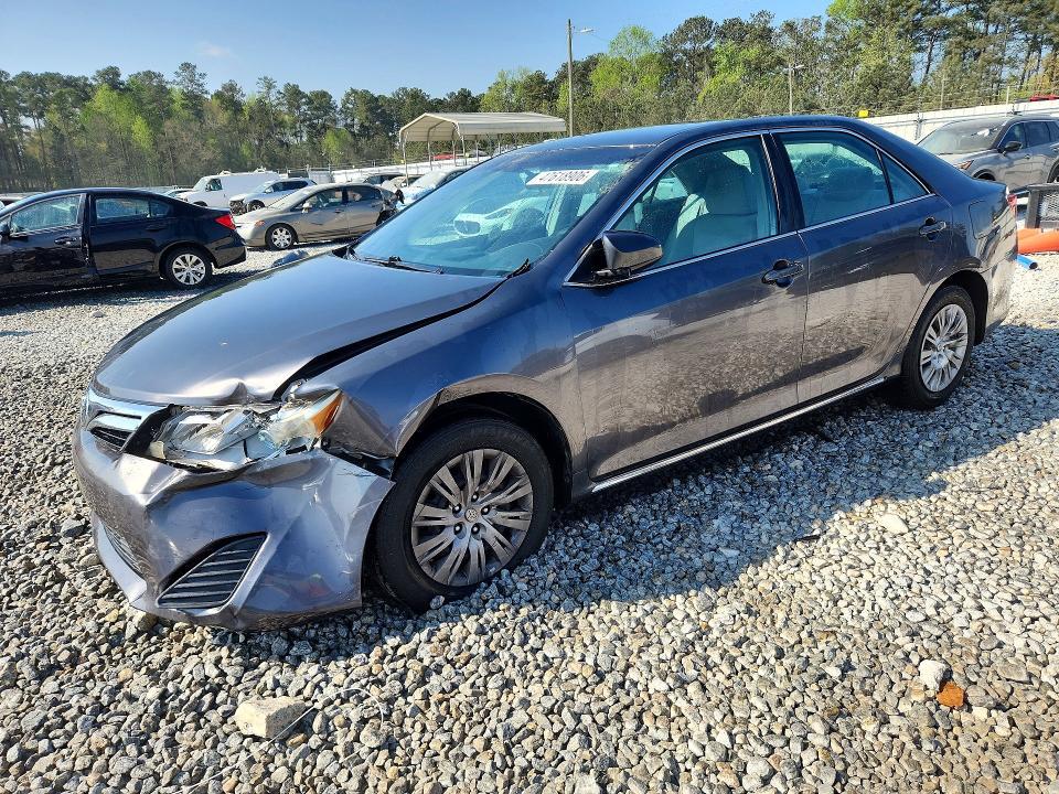 2013 Toyota Camry le