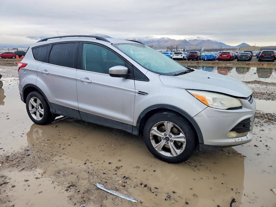 2014 Ford Escape se