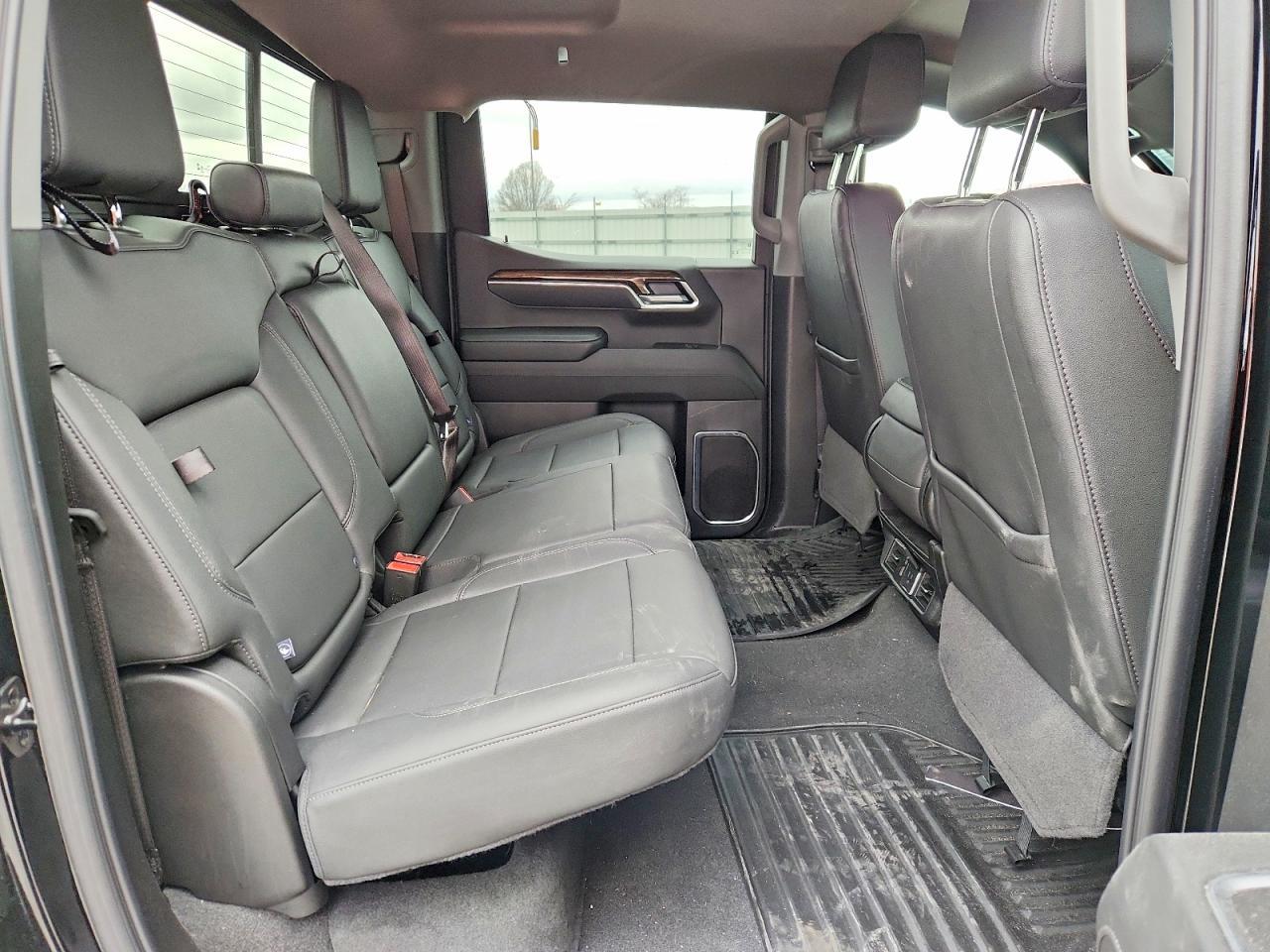 2025 Chevrolet Silverado K1500 LT
