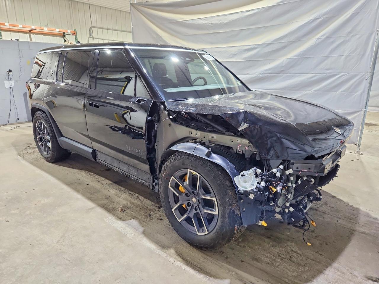 2022 Rivian R1S Launch Edition