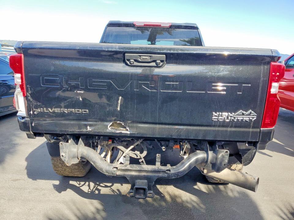 2020 Chevrolet Silverado K2500 High Country