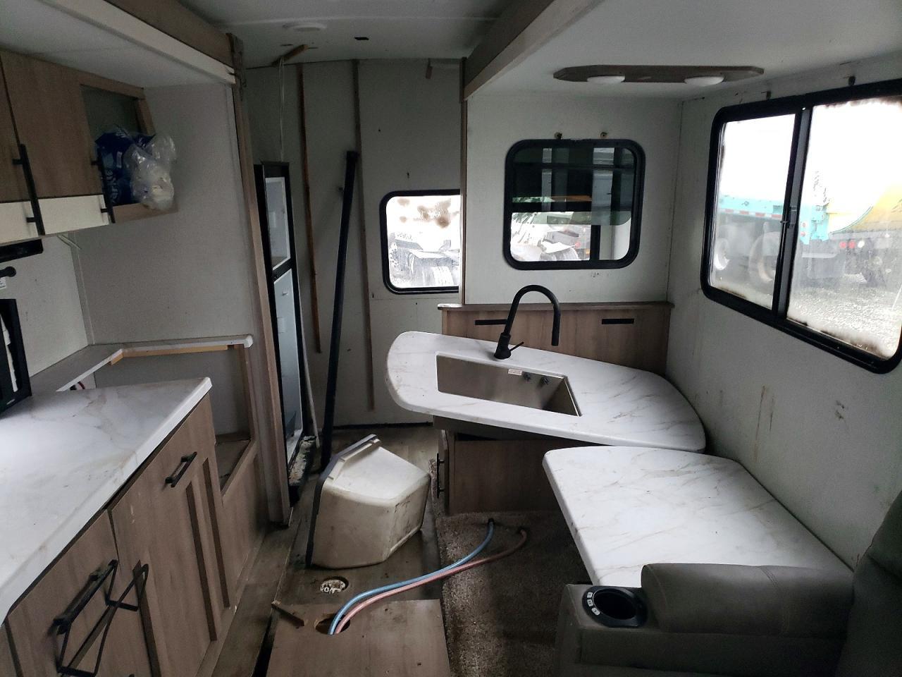 2024 Grand Design Imagine Camper