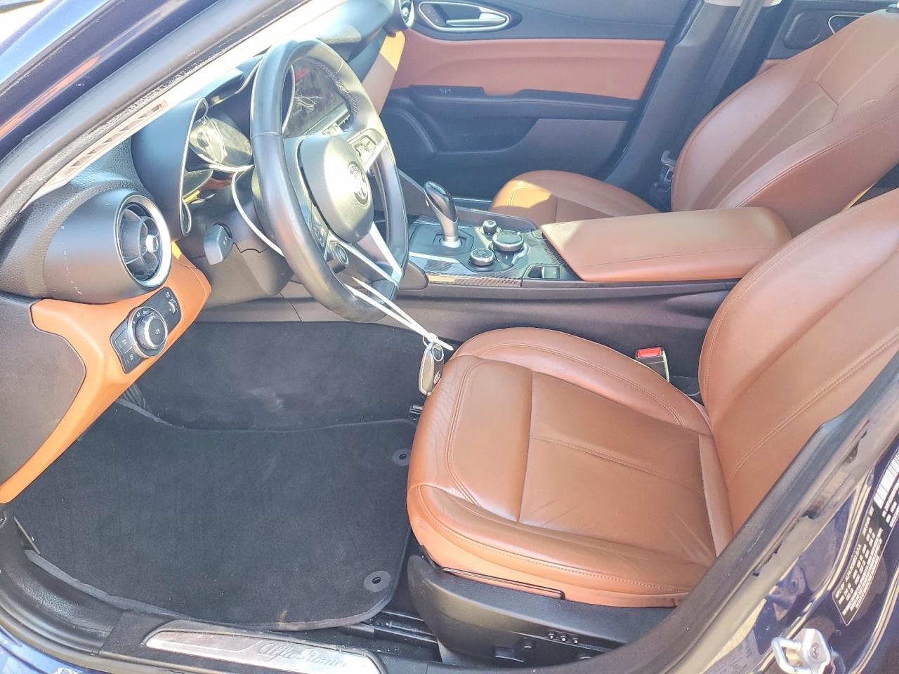 2017 Alfa Romeo Giulia Q4