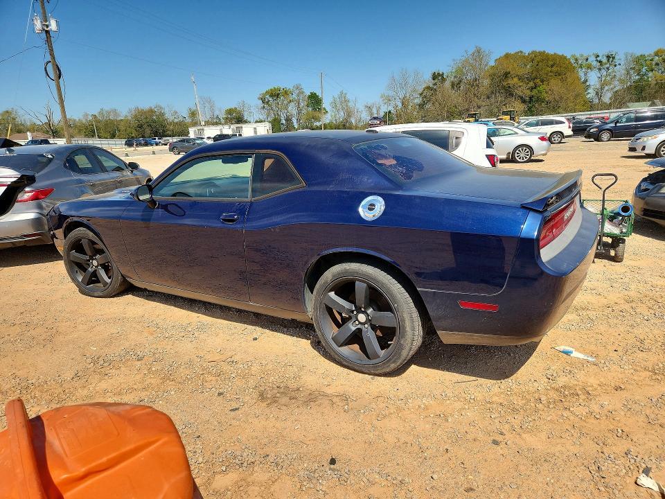 2013 Dodge Challenger r