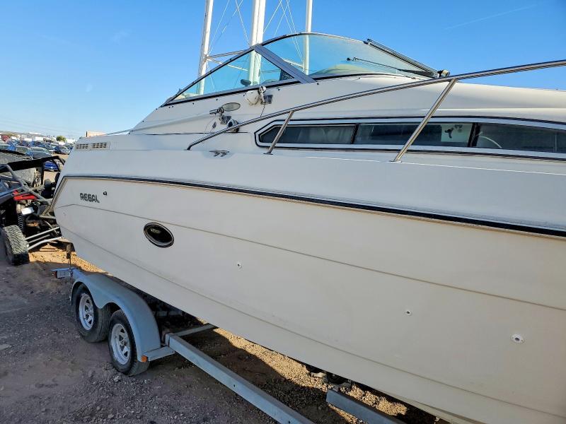 1995 Regency Tritoon Boat