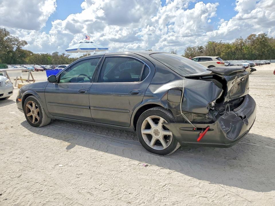 2001 Nissan Maxima gxe