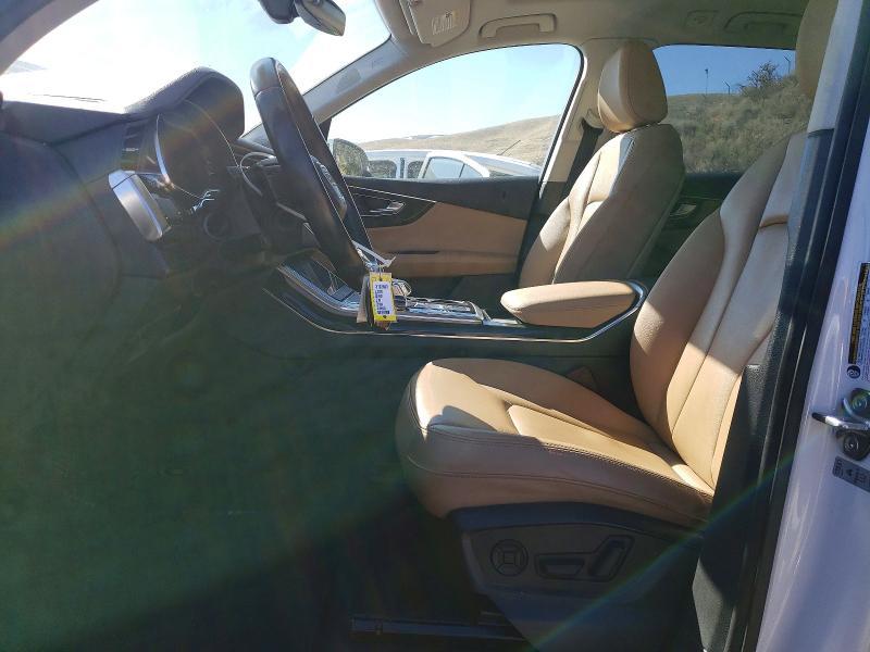 2020 Audi Q7 Premium Plus