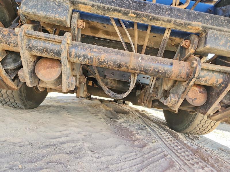2013 Freigliner 2013 Freightliner 114SD Crane Truck