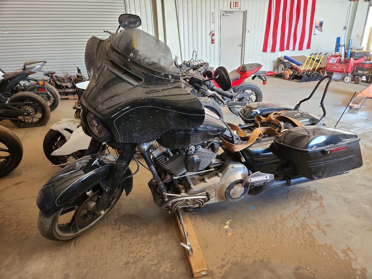 2016 Harley-Davidson Flhxs Street Glide Special