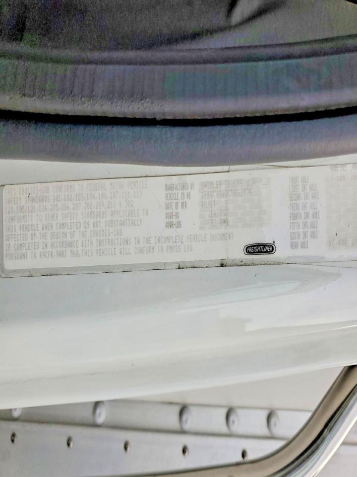 2012 Freigliner 2012 Freightliner Business Class M2 BOX Truck